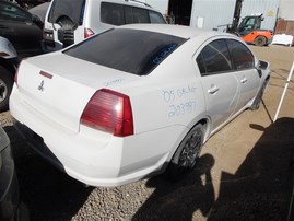 2005 MITSUBISHI GALANT DE WHITE 2.4 AT 203987